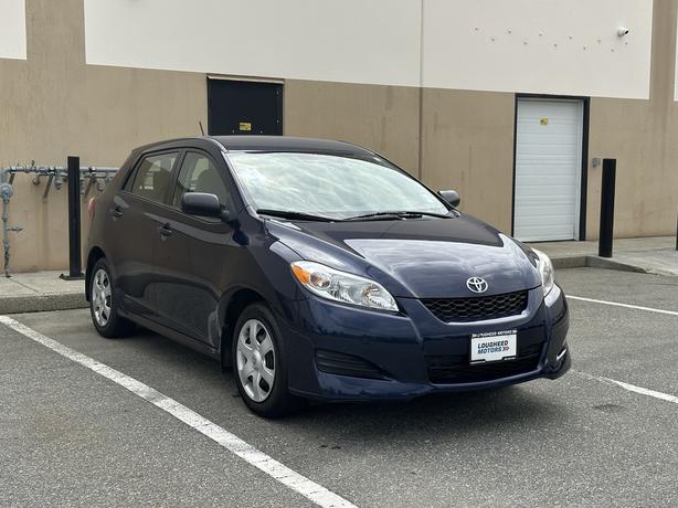 2010 Toyota Matrix image 1