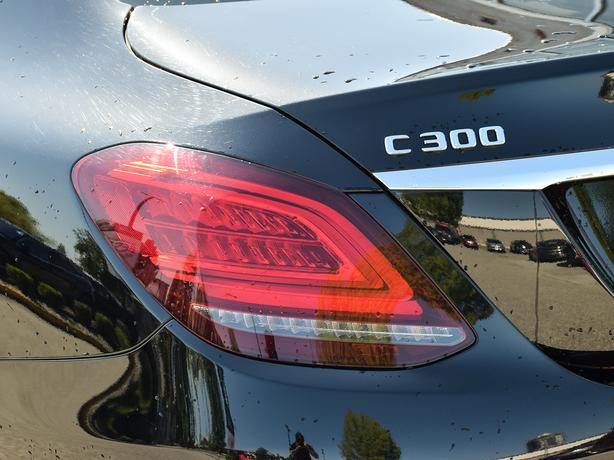 2019 Mercedes-Benz C-Class C 300 - Premium Plus Package, Sport Package image 6