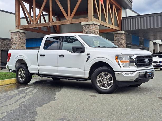 2022 Ford F-150 XLT - 4x4, Trailer Brake Control, Back-up Camera image 5
