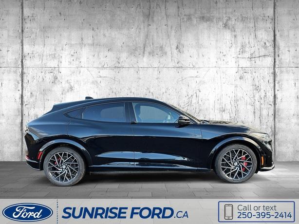 2022 Ford Mustang Mach-E GT Performance Edition, PANORAMIC ROOF, ONE PEDAL DRIVE image 4