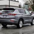 2022 Mitsubishi Outlander ES - Heated Seats, Apple Carplay/Android Auto thumbnail image 5