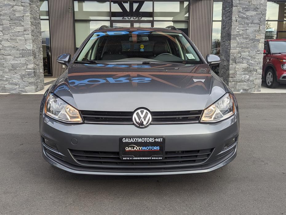 2016 Volkswagen Golf SportWagen Trendline - Leather, Sunroof, Heated Seats display photo