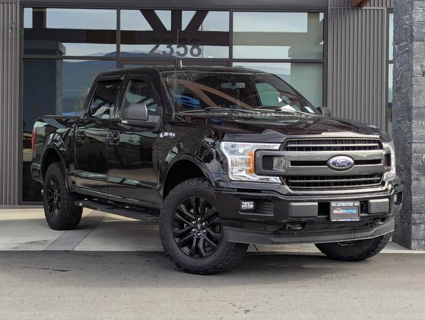 2019 Ford F-150 XLT -  5.0L V8, 4x4, Crew Cab, Short Box image 4