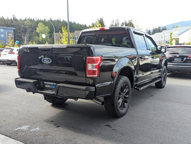 2019 Ford F-150 XLT -  5.0L V8, 4x4, Crew Cab, Short Box image 6