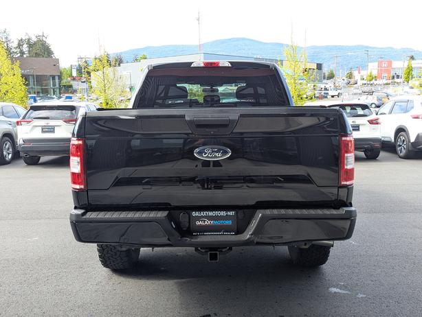 2019 Ford F-150 XLT -  5.0L V8, 4x4, Crew Cab, Short Box image 7