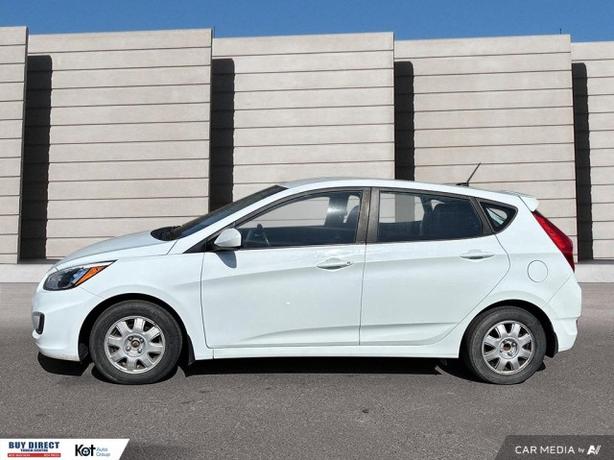 2016 Hyundai Accent GL MANUAL, BLACK INTERIOR,BLUETOOTH, HEATED FABRIC SEATS, KE image 3
