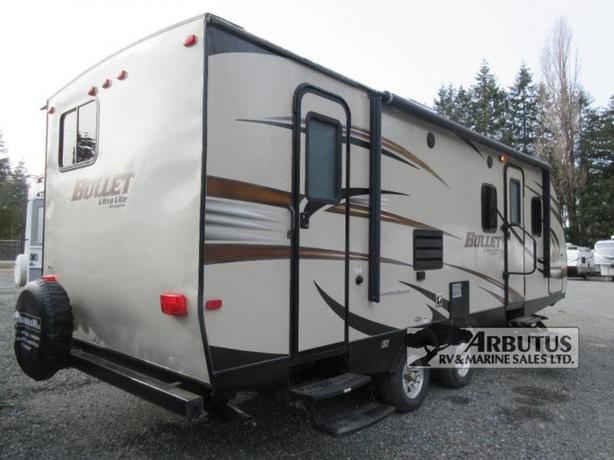 Used 2017 Keystone RV Bullet 247BHSWE image 3