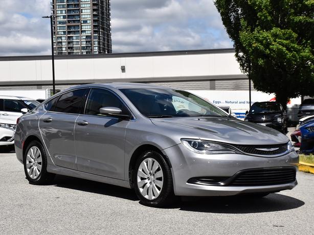 2016 Chrysler 200 LX - BlueTooth, No Accidents, Air Conditioning image 7