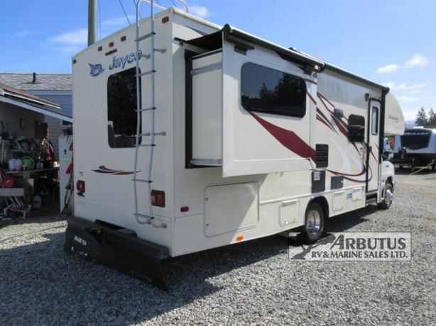 Used 2016 Jayco Redhawk 26XD image 6