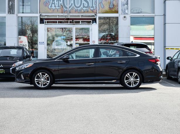 2019 Hyundai Sonata Essential - Sport Package, Sunroof, Heated Seats image 3