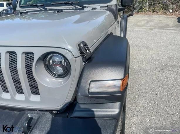 2021 JEEP WRANGLER image 8