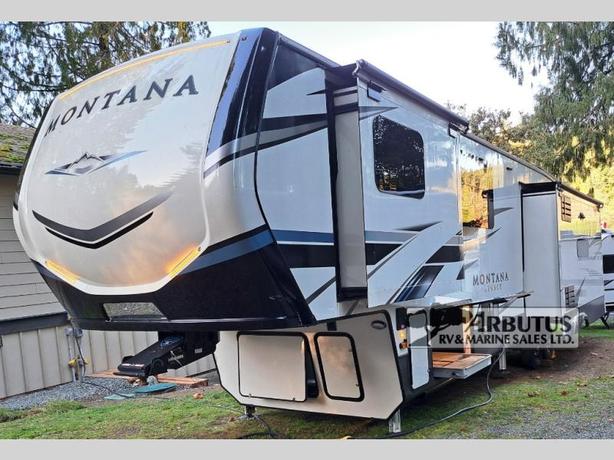 Used 2021 Keystone RV Montana Legend 3780RL image 2