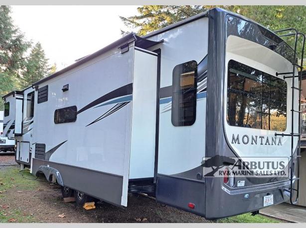 Used 2021 Keystone RV Montana Legend 3780RL image 4