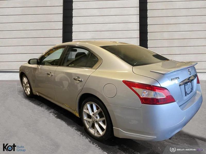2009 NISSAN MAXIMA display photo