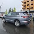 2022 Mitsubishi Outlander ESES S-AWC Sport Utility | Blind Spot Monitor | Cruise thumbnail image 4