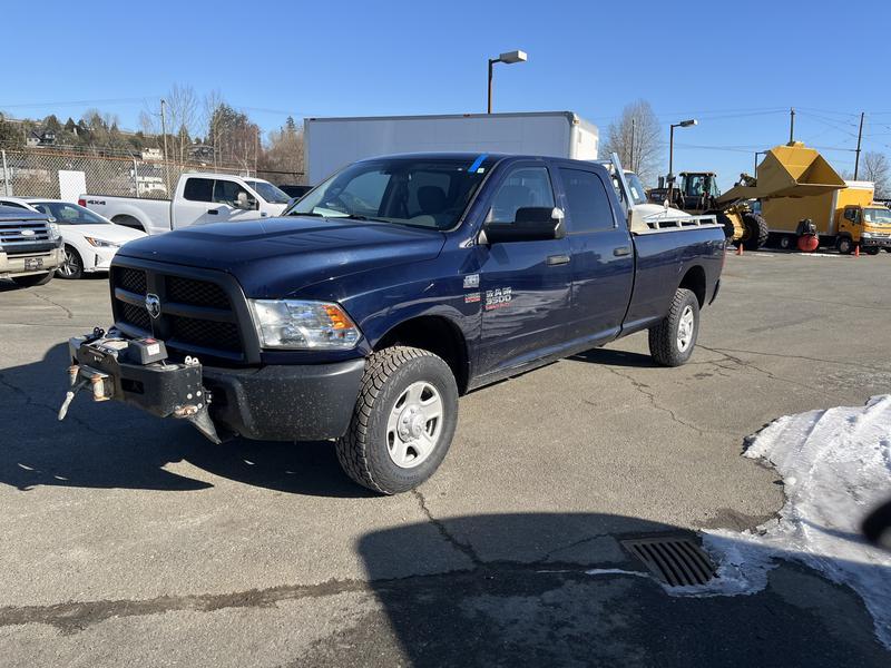 2014 RAM 3500 Long Box 4WD Crew Cab display photo