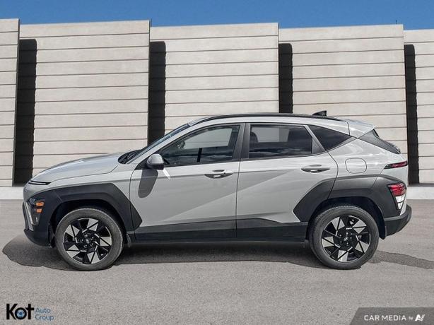 2024 Hyundai Kona Preferred ONE OWNER! NO ACCIDENTS! LIKE NEW! image 3