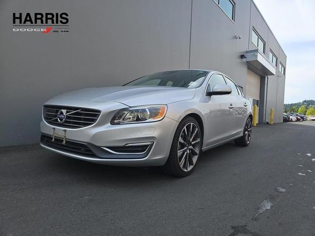 2015 Volvo S60 T6 Drive-E Platinum FWD | Back Up Camera | Keyless Start! image 1