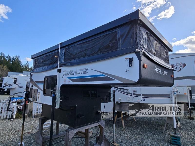 Used 2020 Palomino Real-Lite SS-1600 display photo