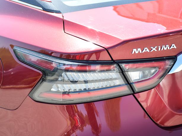 2022 Nissan Maxima SL - Dual Sunroof, Navigation, Manager Demo image 6