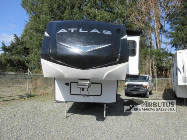 Used 2022 Dutchmen RV Atlas 3172RLKB image 2