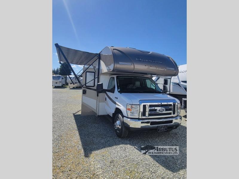 Used 2017 Thor Motor Coach Quantum GR22 display photo