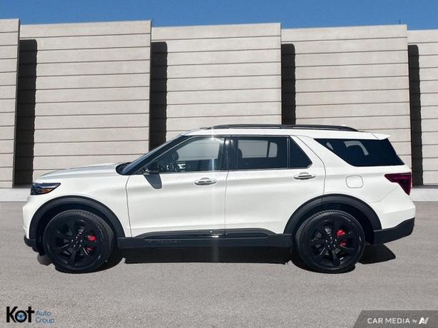 2023 Ford Explorer ST LEATHER! HEATED AND COOLED SEATS ! NO ACCIDENT! ONE OWNER! image 3