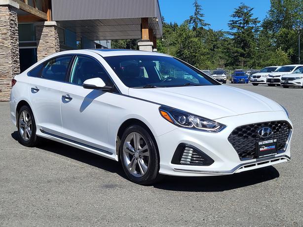 2018 Hyundai Sonata Sport FWD, Heated Seats, Sunroof, Bluetooth image 5