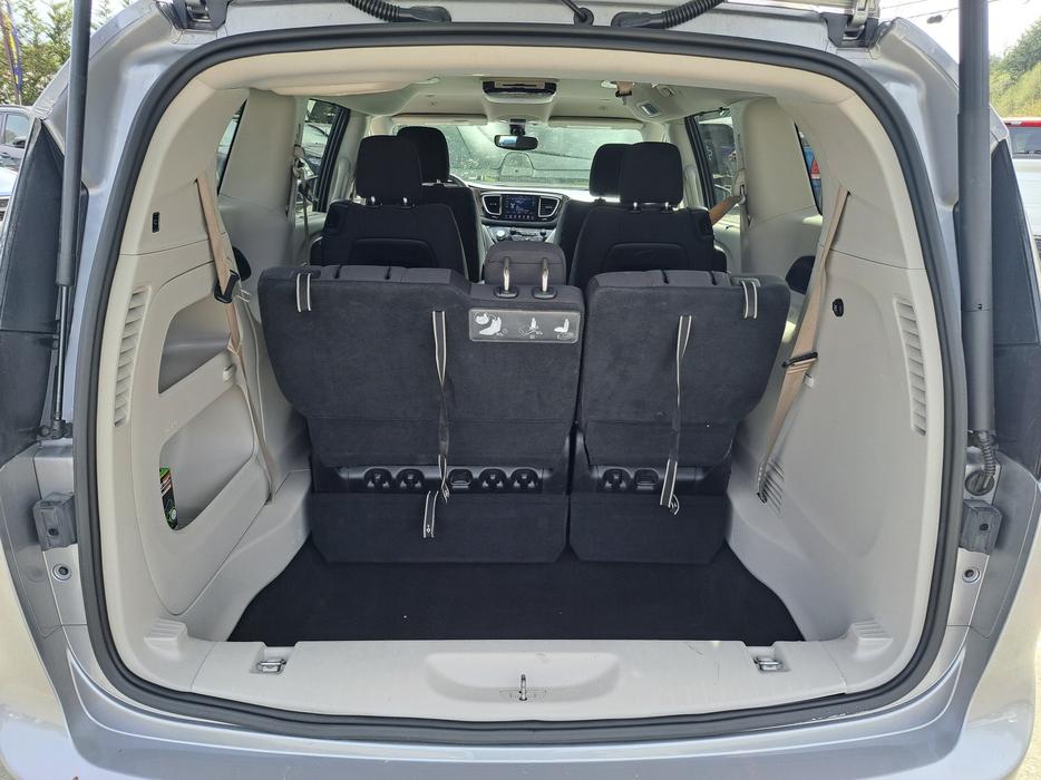 2018 Chrysler Pacifica Touring Plus - Nav, Stow N' Go Rear Seating display photo