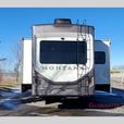 Used 2020 Keystone RV Montana 3812MS thumbnail image 5
