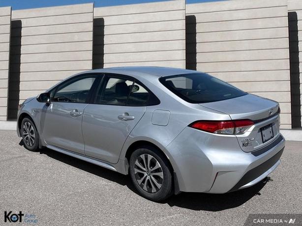 2021 Toyota Corolla Hybrid LOW KMS! PRE COLLISION! LANE KEEP ASSIST! image 4
