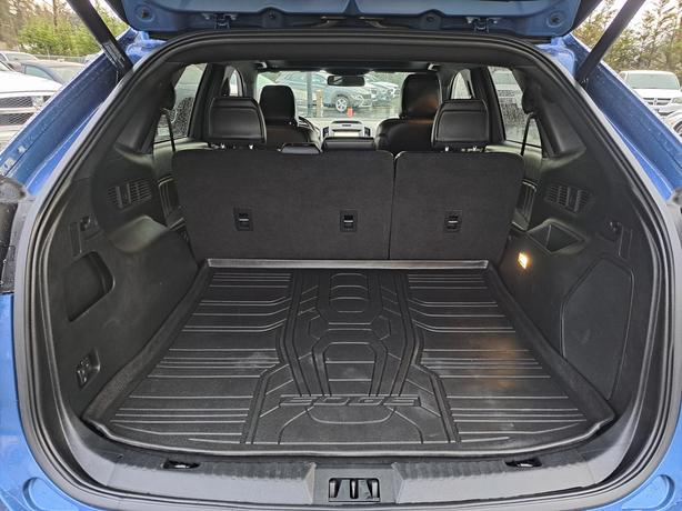 2020 Ford Edge ST - AWD, Heated Seats, Nav, Pano Roof image 8