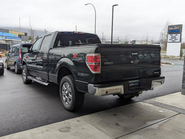 2014 Ford F-150 XLT -  5.0L V8, 4x4, Crew Cab, Standard Box image 8