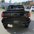 2022 Toyota Tacoma V6 thumbnail image 7