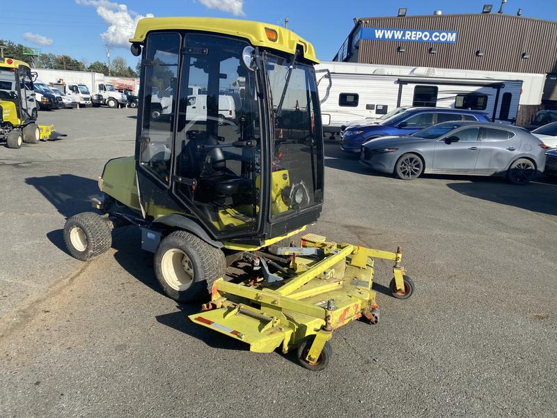 2010 Kubota F3680 60 Inch Riding Lawn Mower Diesel 4 wheel Drive display photo