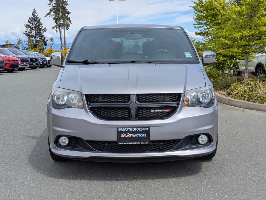 2014 Dodge Grand Caravan SXT - No Accidents, DVD Player, 3-Zone Climate display photo