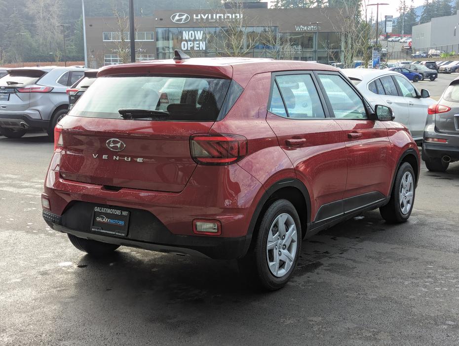 2020 Hyundai Venue Essential - No Accidents, Heated Seats, Manual display photo