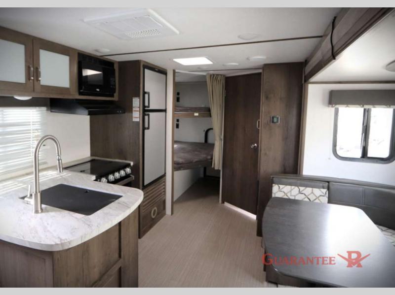 Used 2020 Keystone RV Passport 240BH SL Series display photo