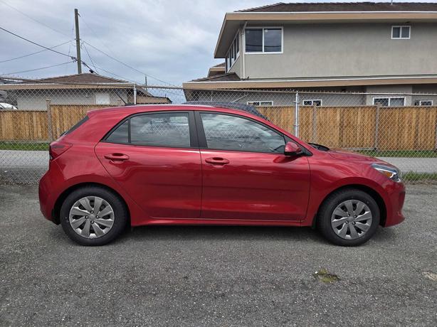 2020 Kia Rio 5-door LX+ image 4