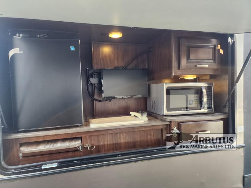 Used 2015 Heartland Gateway 3650 BH display photo