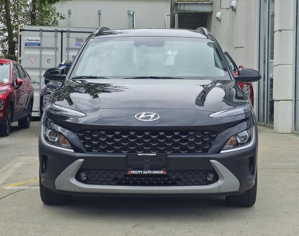 2022 Hyundai Kona Preferred - 1 Owner, No Accidents, Heated Steering image 3