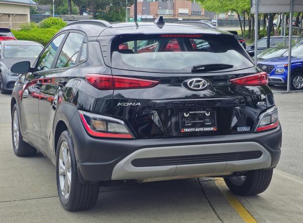 2022 Hyundai Kona Preferred - 1 Owner, No Accidents, Heated Steering image 8