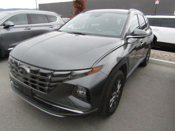 2023 Hyundai Tucson Preferred NO ACCIDENT! VERY LOW KMS! ADAPTIVE CRUISE ! image 2