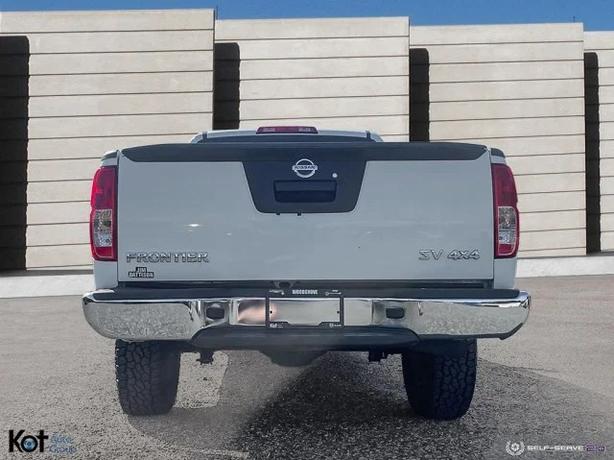 2014 NISSAN FRONTIER image 5