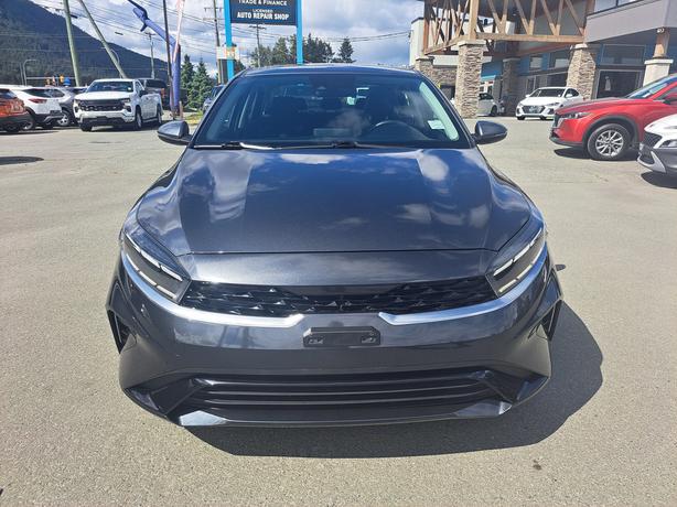 2023 Kia Forte - Moonroof, Heated Seats, Heated Wheel image 3