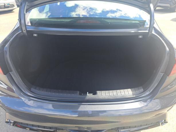 2023 Kia Forte - Moonroof, Heated Seats, Heated Wheel image 7