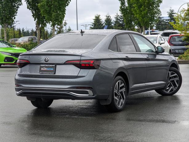 2022 Volkswagen Jetta Highline - Heated/Vented Seats, Navigation image 6