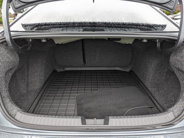 2022 Volkswagen Jetta Highline - Heated/Vented Seats, Navigation image 8