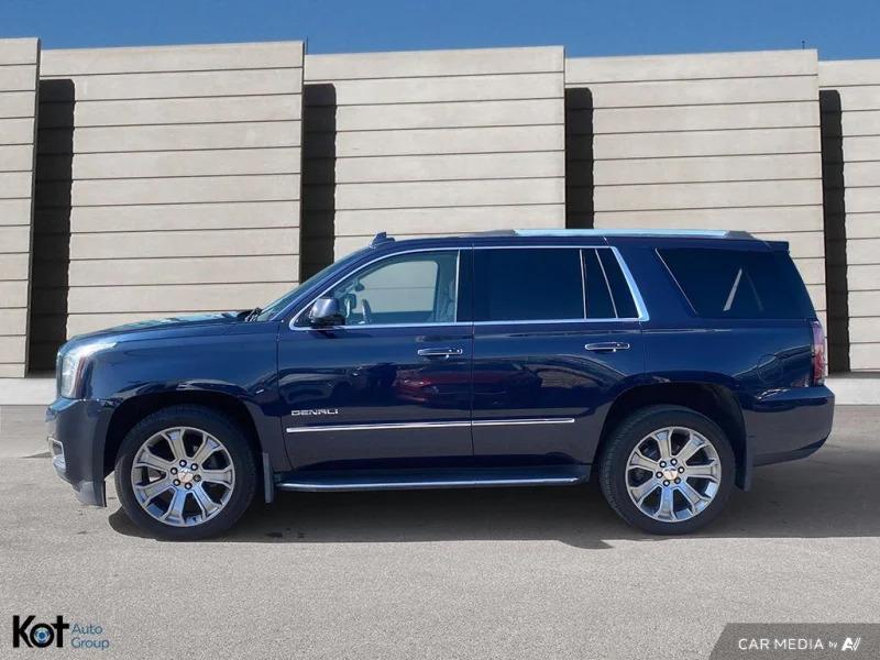 2018 GMC YUKON display photo