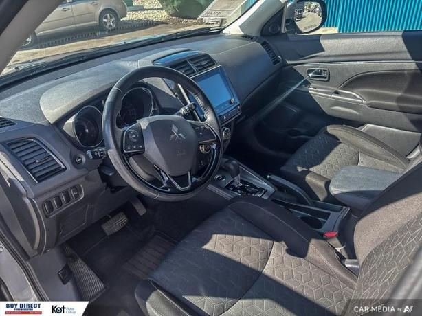 2021 Mitsubishi RVR SE AUTO, KEYLESS ENTRY, BLUETOOTH, FABRIC SEATS, 4WD!!!! image 6